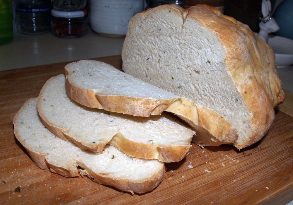 mozzarella basil bread