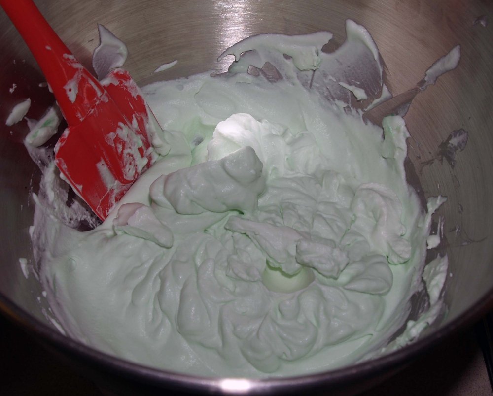 lime-flavored whipped cream