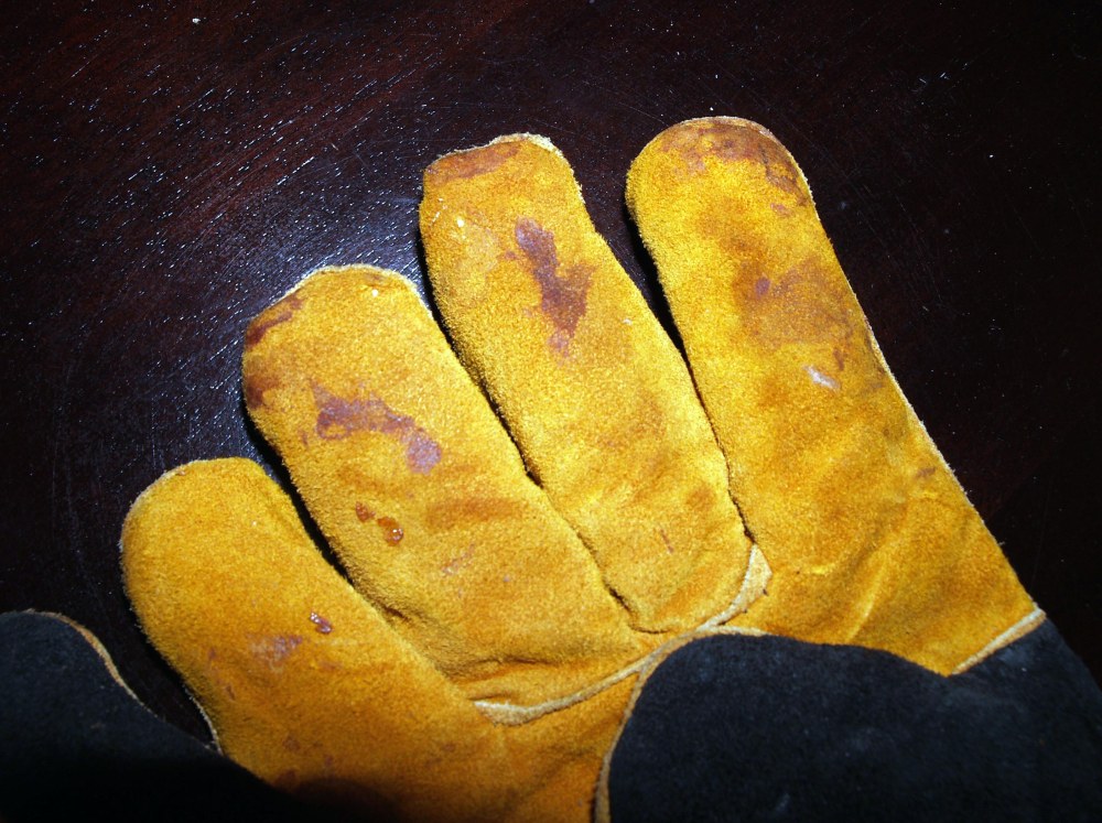 Oven Gauntlets Stained Fingers