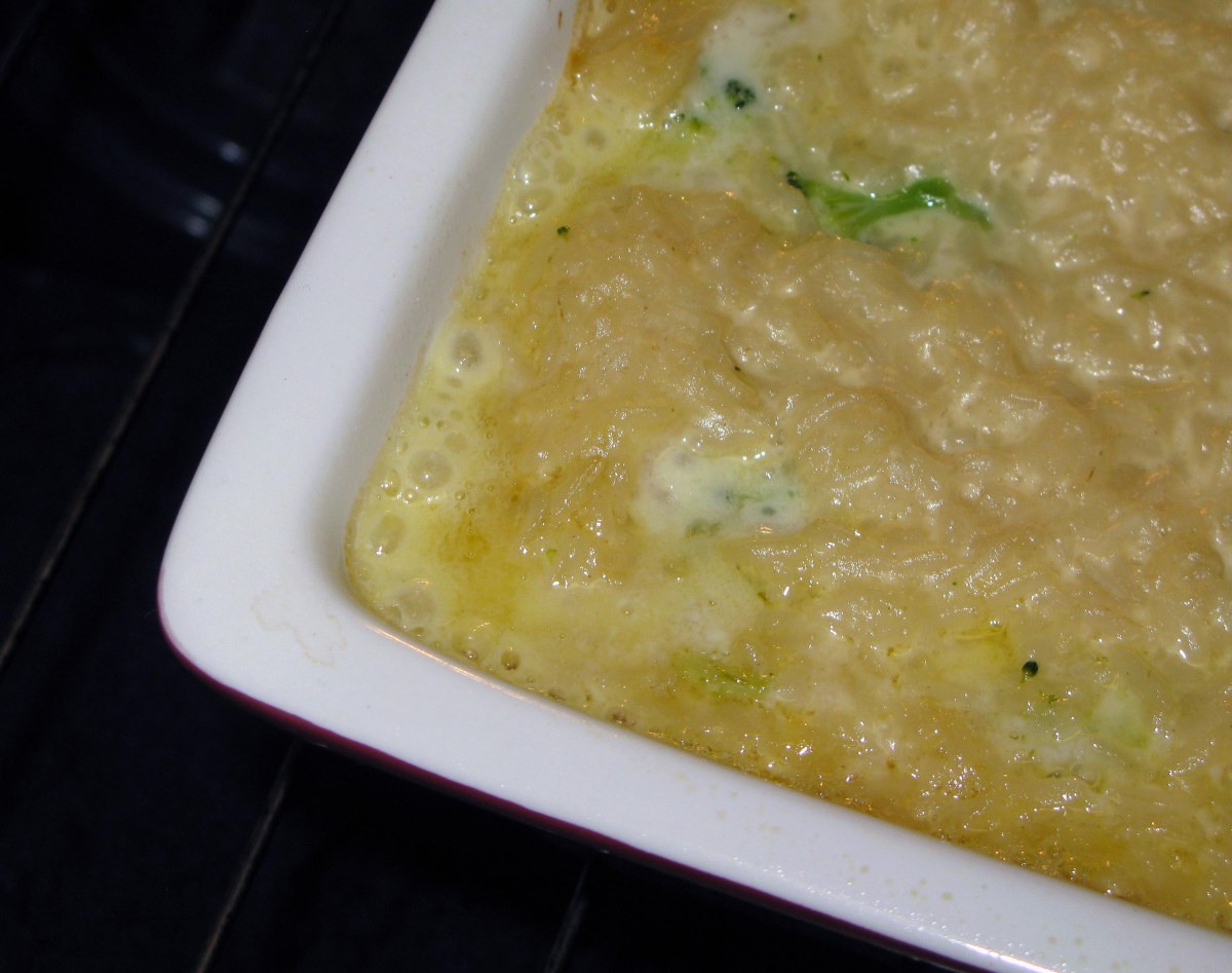 Bubbling Cheese Sauce