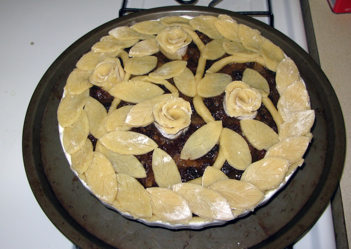 Mock Mincemeat Pie Before Baking