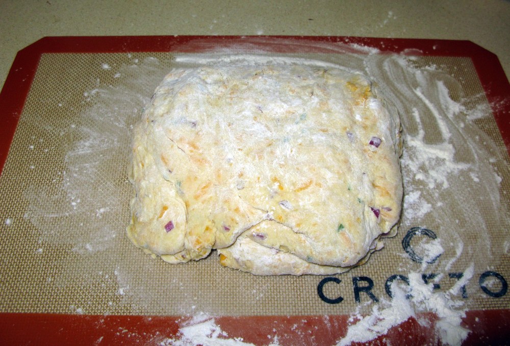 Cheddar and Chive Scone Kneading Process Part 4