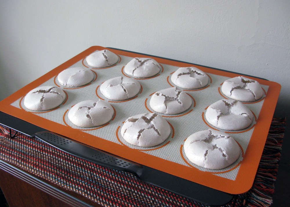 Cracked Macaron Shells