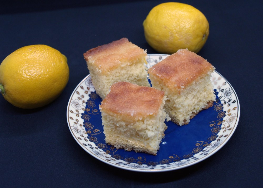 Mary Berry's Lemon Drizzle Cake