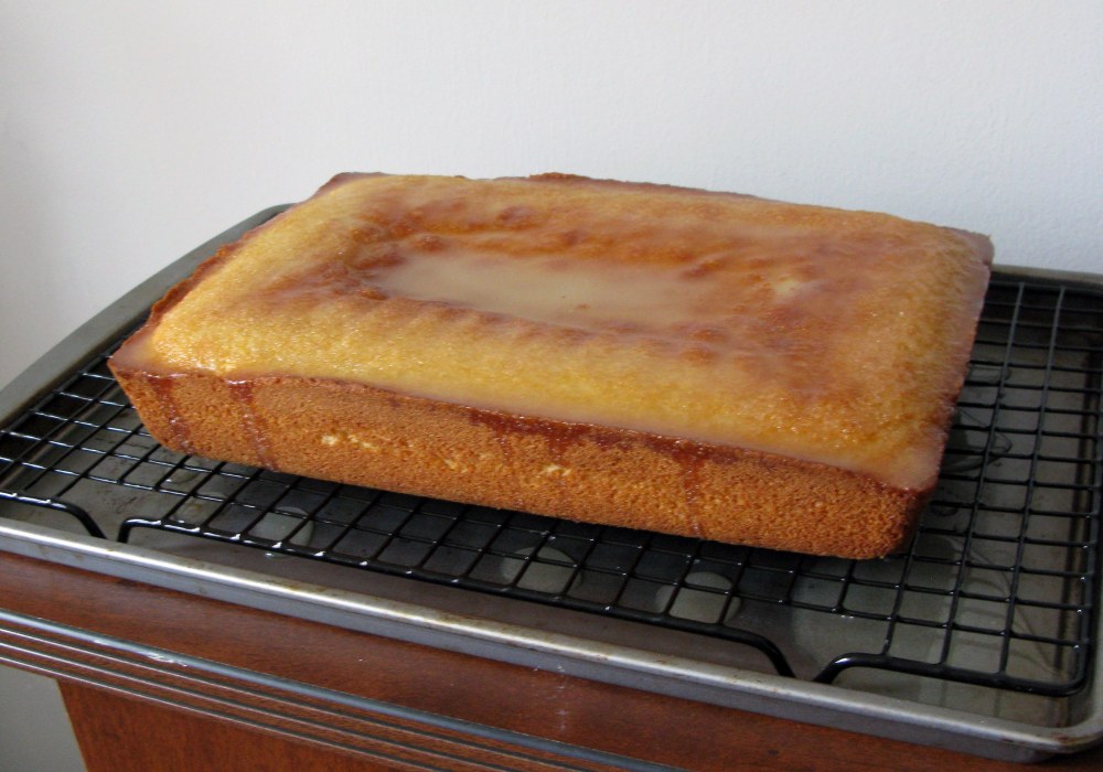 cake with syrup image