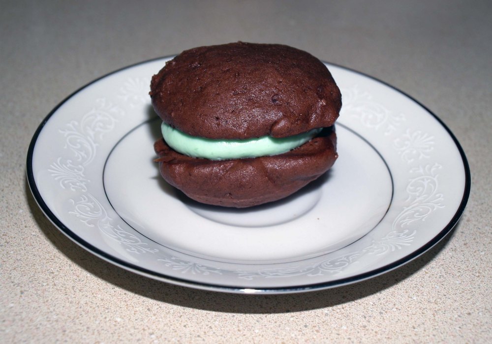 Grasshopper Whoopie Pies